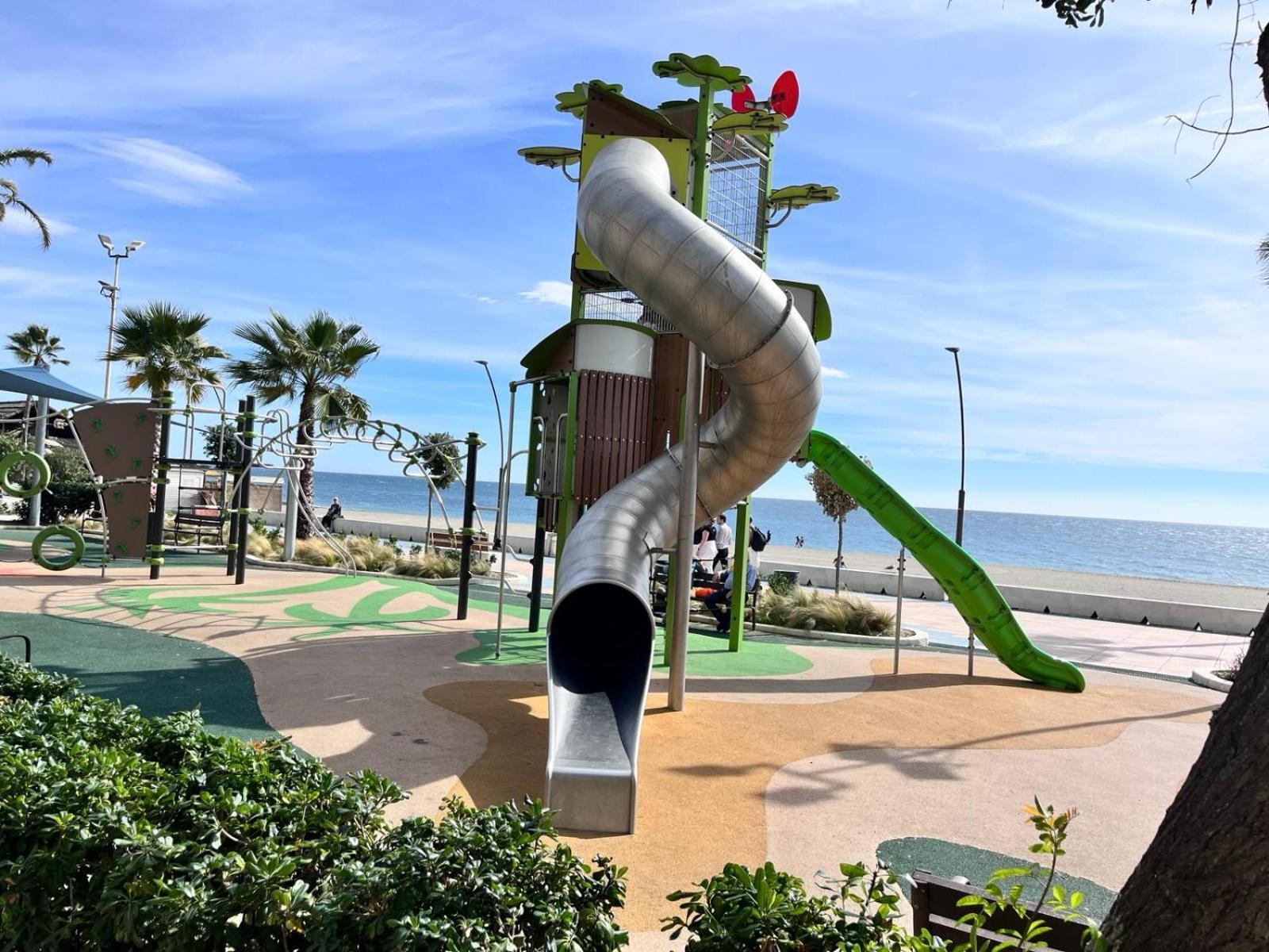 El Faro Vacaciones En Estepona Luaran gambar