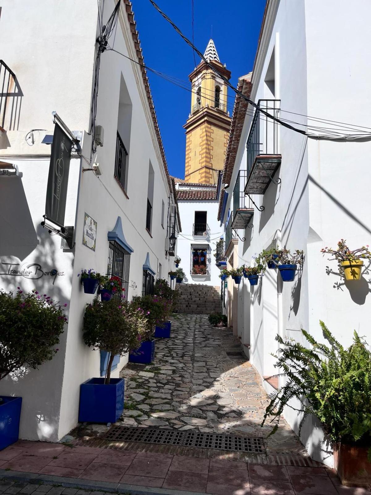 El Faro Vacaciones En Estepona Luaran gambar