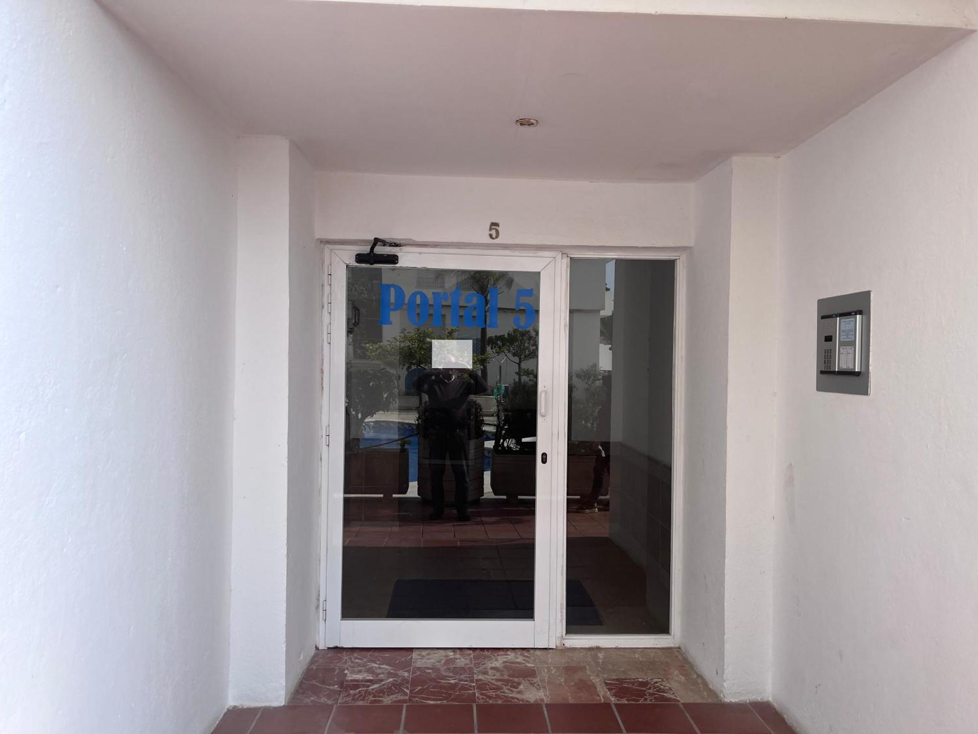El Faro Vacaciones En Estepona Luaran gambar